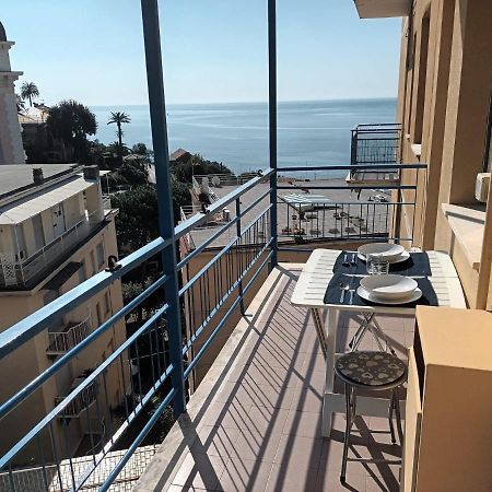 Appartamento Con Stupenda Vista Mare Zona Bristol Rapallo Kültér fotó